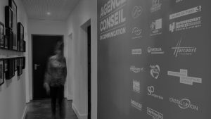 References Bleu equipage